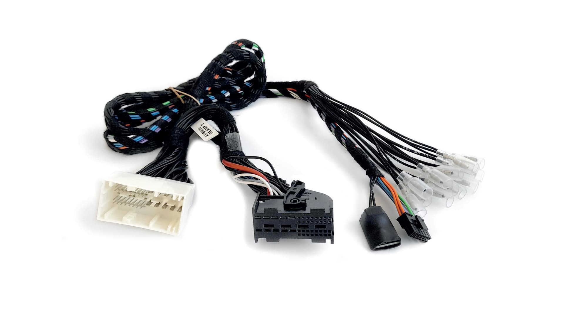 AUAPBMWReAMP2 – Câble adaptateur module RAM BMW pour amplificateurs AP F