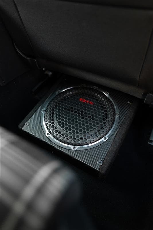 OPTISOUNDAUTO10A-V4 | Subwoofer sous siège | Universel | 300 Watt RMS